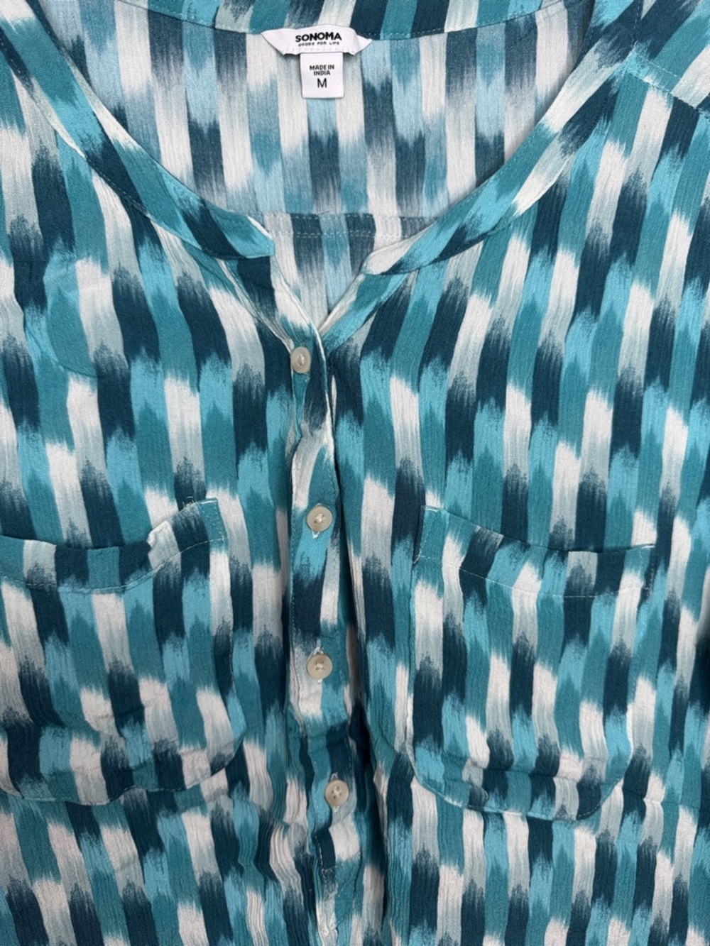 EUC Printed Teal and White Blouse by Sonoma - Picture 5 of 7